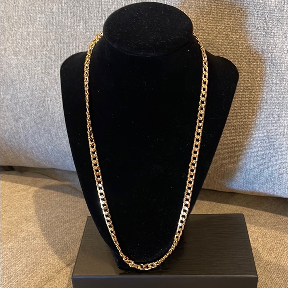 New:::Gold Chain link Necklace 22in